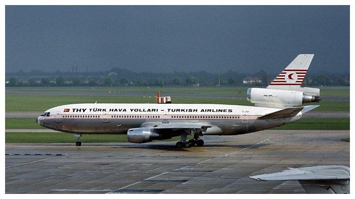 pesawat-turkish-airlines-flight-981.jpg