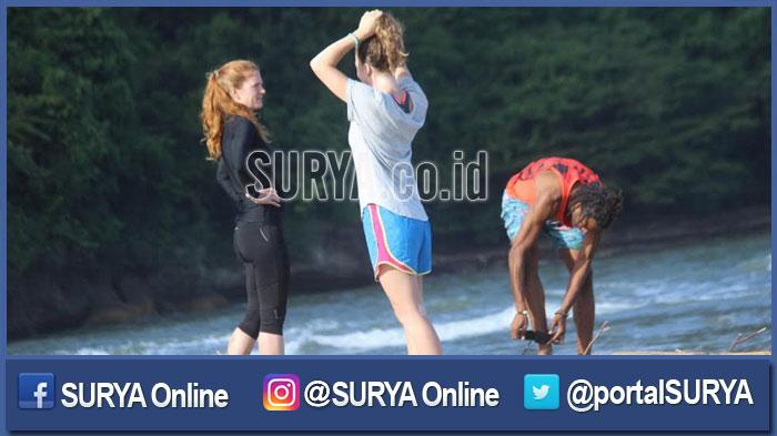 peselancar-surfer-surfing_20160821_043539.jpg