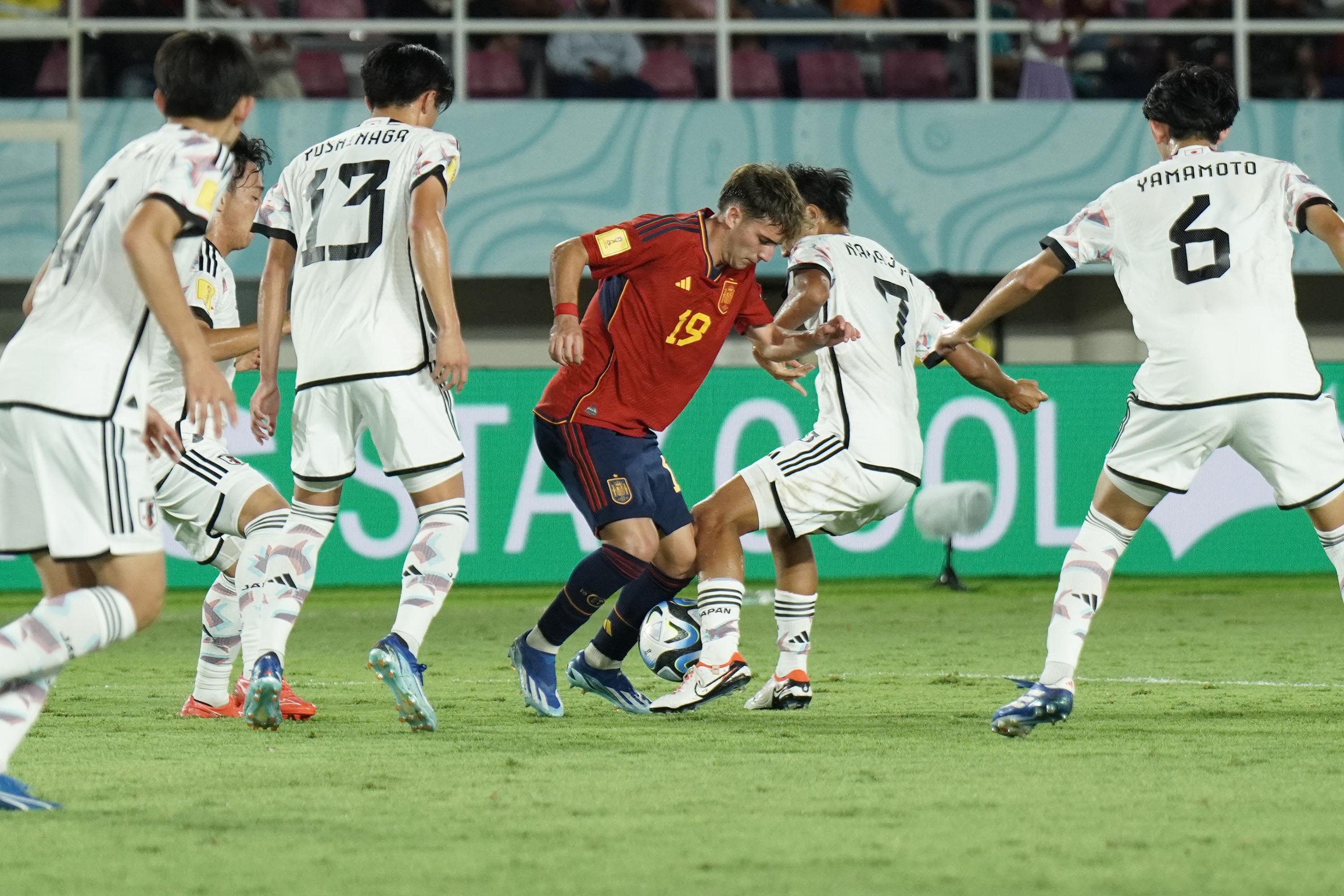 pesepak-bola-spanyol-daniel-yanez.jpg