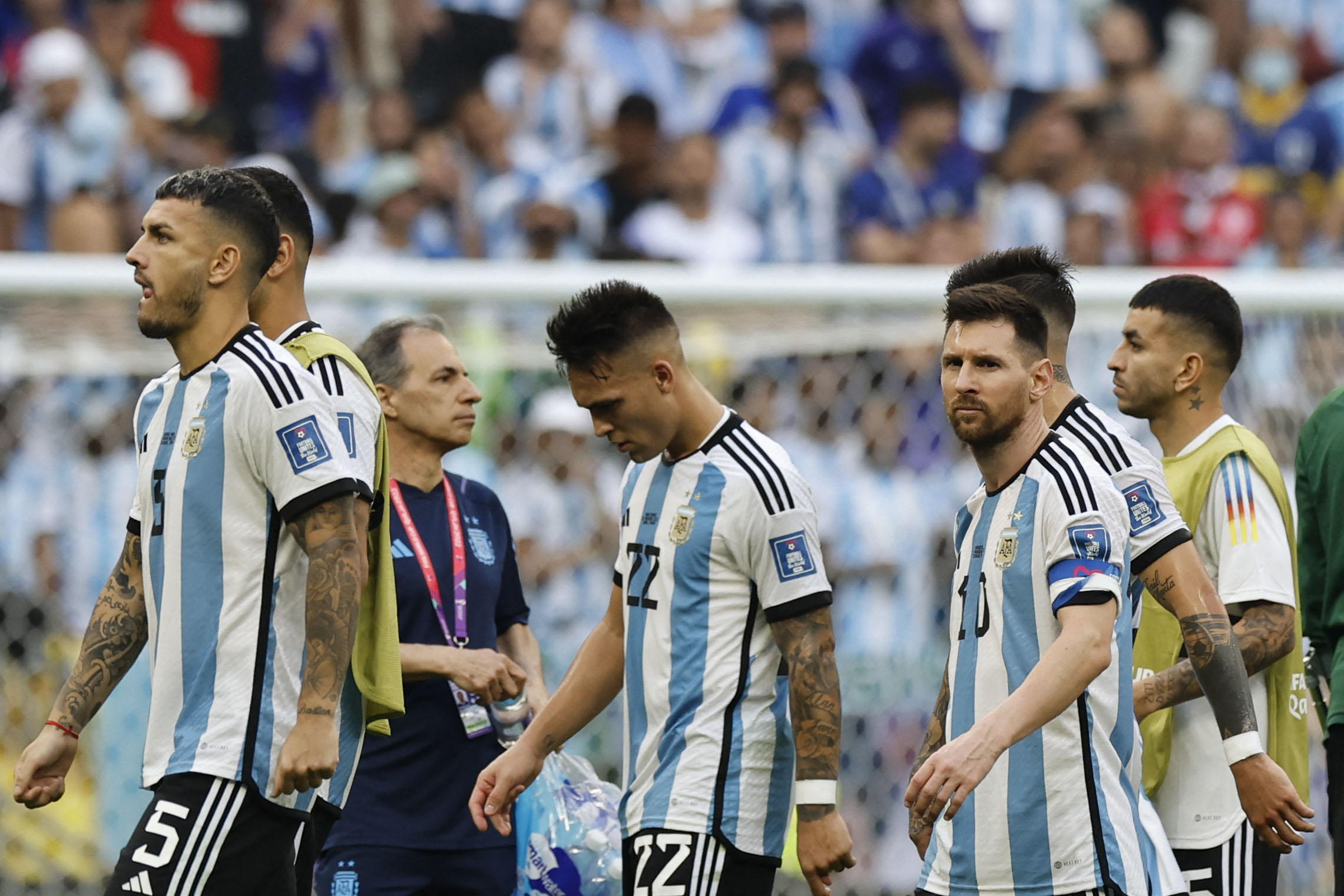 piala-dunia-2022-argentina-vs-arab-saudi_20221122_231512.jpg