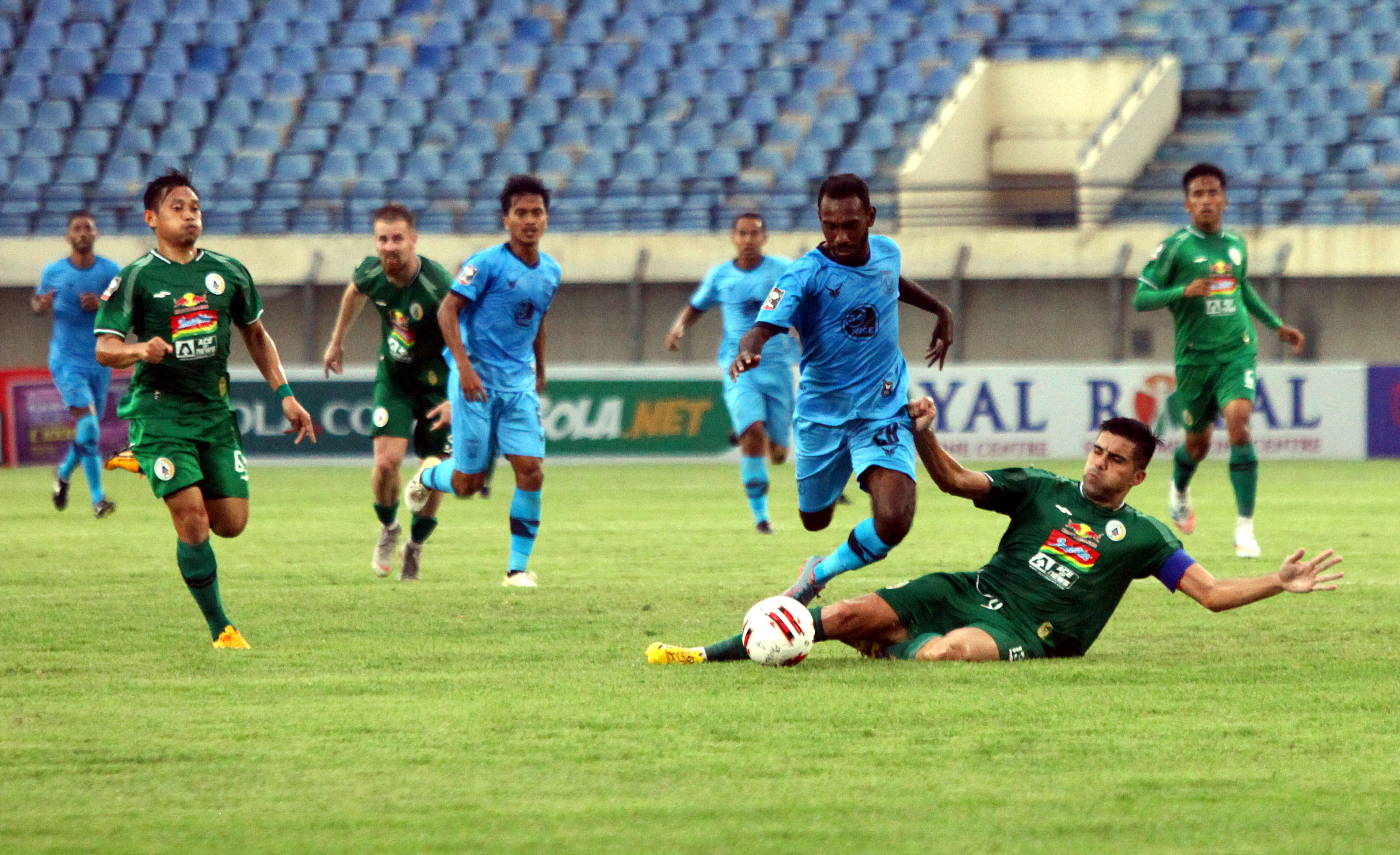 piala-menpora-pss-sleman-vs-persela-lamongan-berakhir-0-0_20210328_202236.jpg