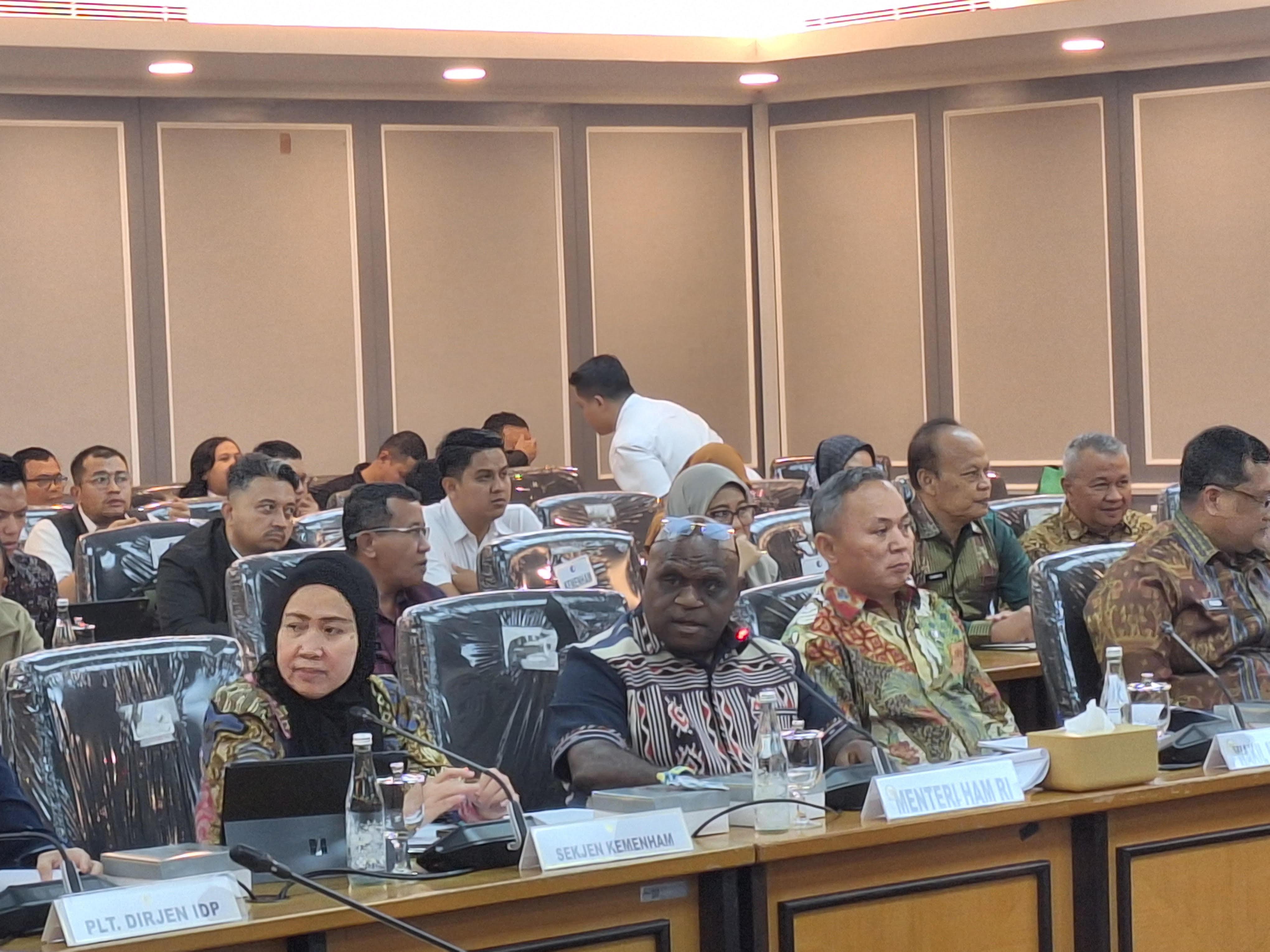 Usulannya Soal Sipil Bisa Jadi Pejabat Polri Dikritik DPR, Pigai: Mau Saya Kasih Kuliah?