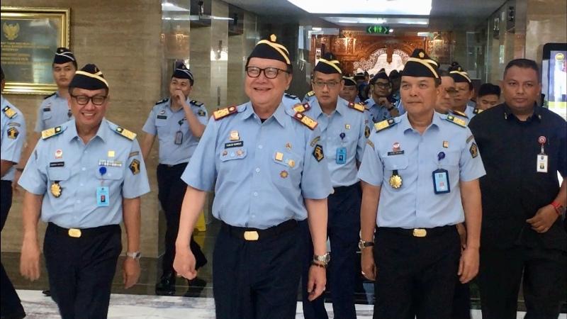 plt-menkumham-tjahjo-kumolo-memimpin-apel-pagi-di-kantor-kemenkumham.jpg