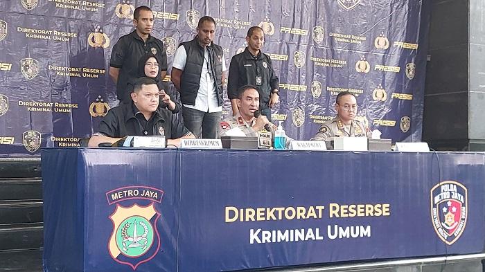 polda-metro-jaya-merilis-penangkapan-pelaku-pencurian-dan-pemerkosaan-spg-showroom.jpg