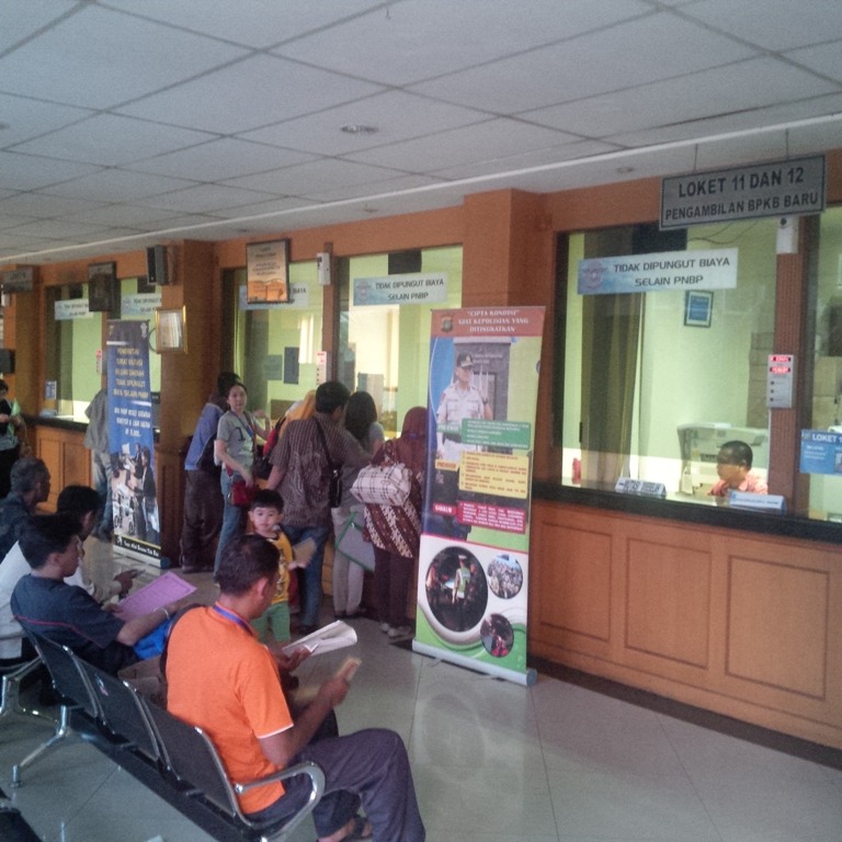 polda-metro-jaya_20150222_153227.jpg