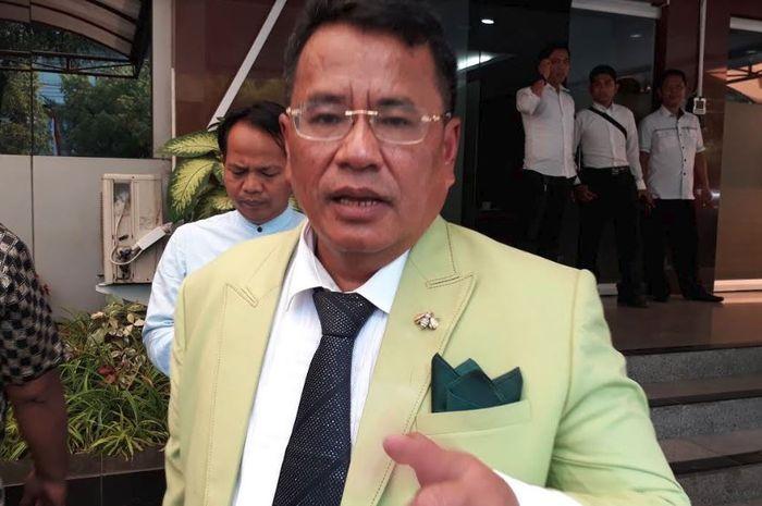 polemik-boikot-produk-prancis-merebak-hotman-paris-heran-namanya-turut-tercatut.jpg
