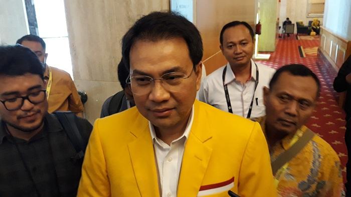 politikus-partai-golkar-aziz-syamsuddin-44.jpg