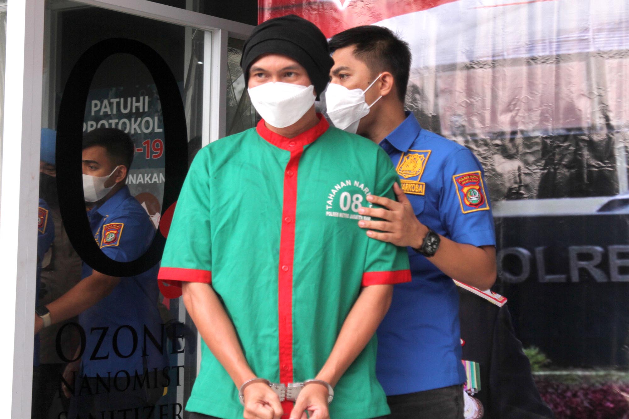 polres-jakarta-barat-rilis-kasus-narkoba-milik-anji_20210616_171752.jpg