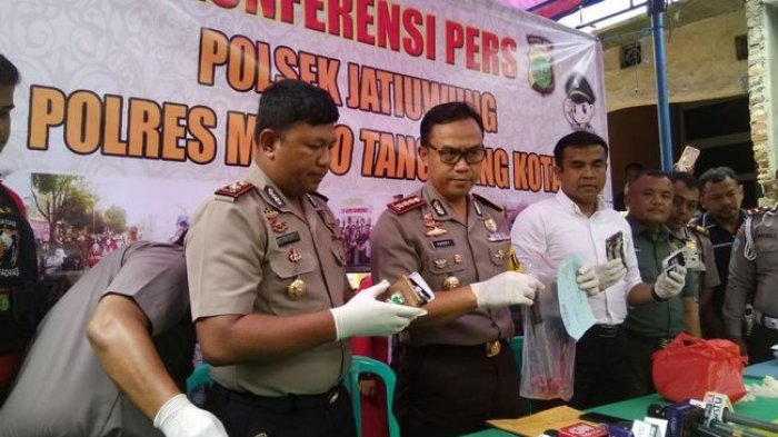 polrestro-tangerang-telah-menetapkan-pria-berusia-60-tahun_20180213_154829.jpg