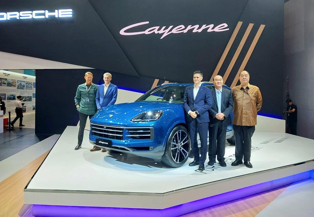 porsche-cayenne-resmi-diperkenalkan-di-gaikindo-indonesia-international-auto-show-giias-2023.jpg