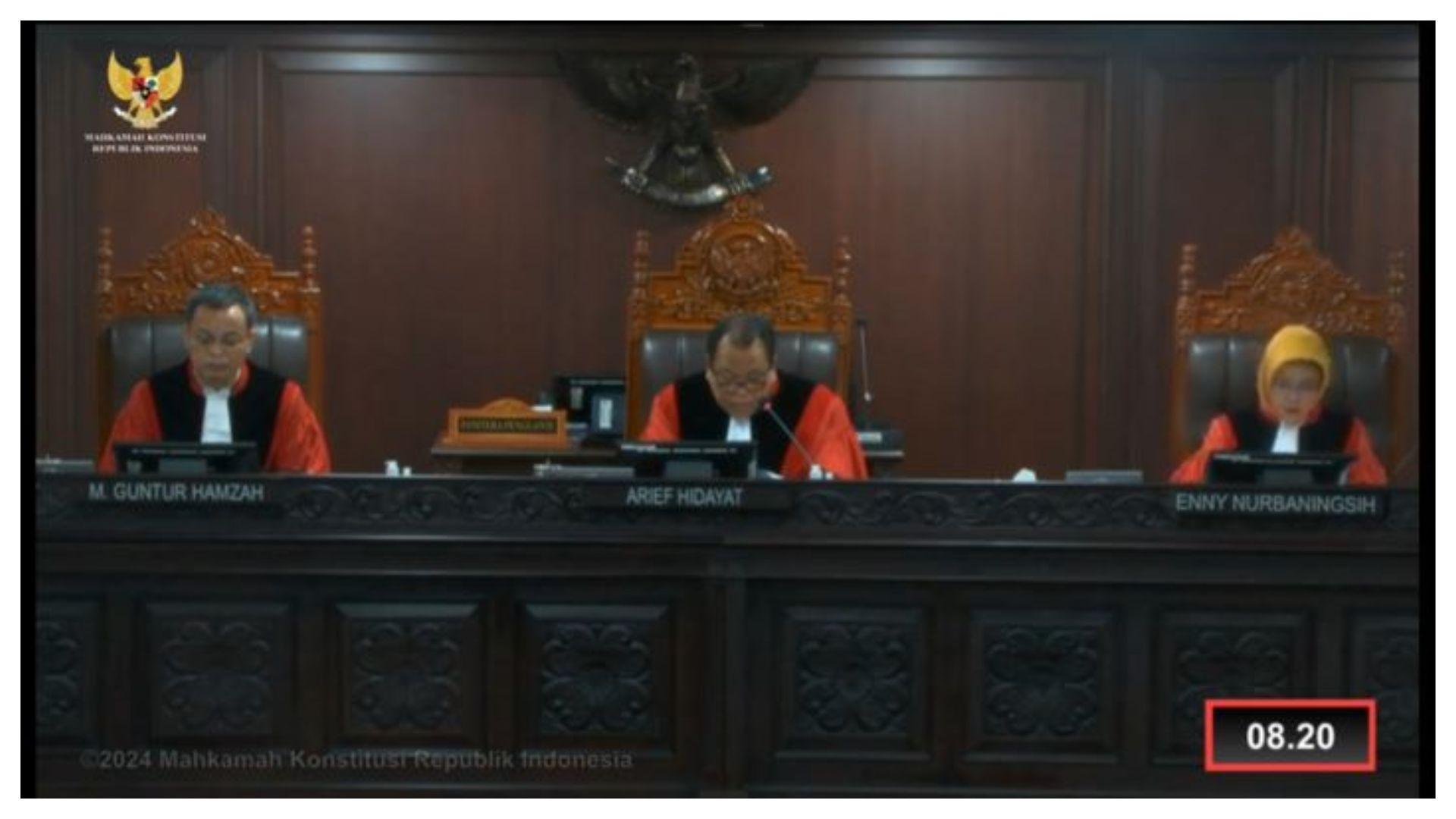 posisi-anwar-usman-di-sidang-pileg.jpg