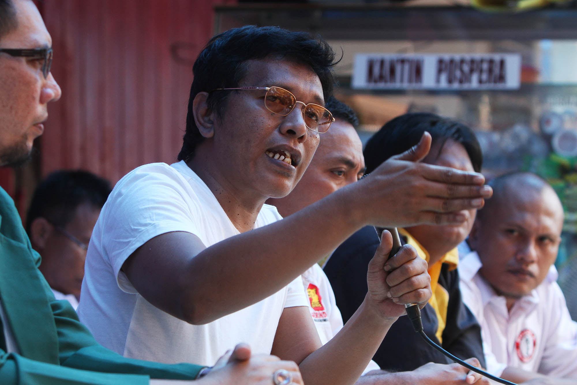 pospera-bantah-dalangi-pengakuan-mantan-teman-ahok_20160625_144242.jpg