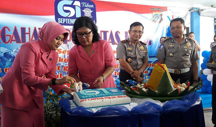 potong-tumpeng_20160923_115322.jpg