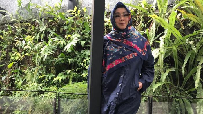 potret-terbaru-rina-gunawan-3.jpg