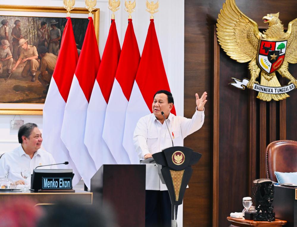 prabowo-di-sidang-kabinet-paripurna.jpg