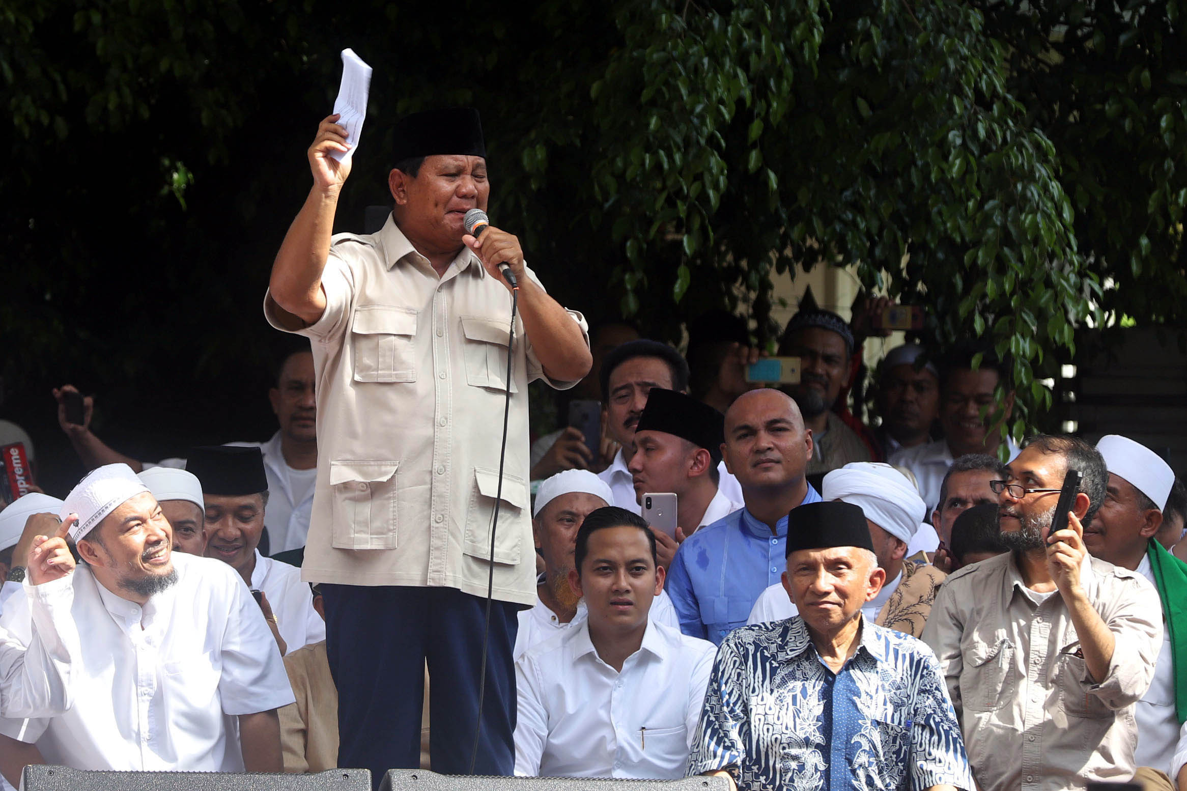 BPN Prabowo-Sandi Minta Salinan C1 ke Bawaslu, TKN: Klaim Menang 62 Persen Itu Data Dari Mana?