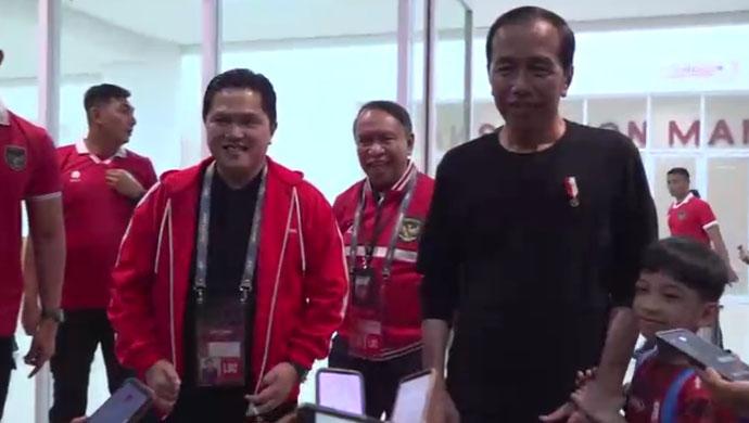 presiden-joko-widodo-didampingi-ketua-umum-pssi-erick-thohir.jpg