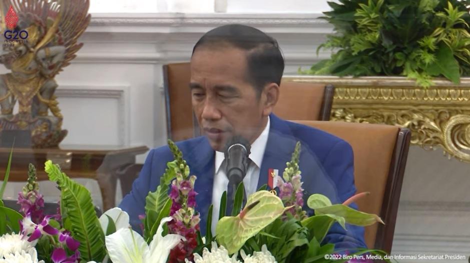presiden-joko-widodo-jokowi-dalam-ratas-pembahasan-masalah-pertanahan-dan-kelembagaan-ikn.jpg