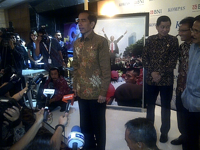 presiden-jokowi-di-acara-kompas-100-ceo_20141107_114044.jpg