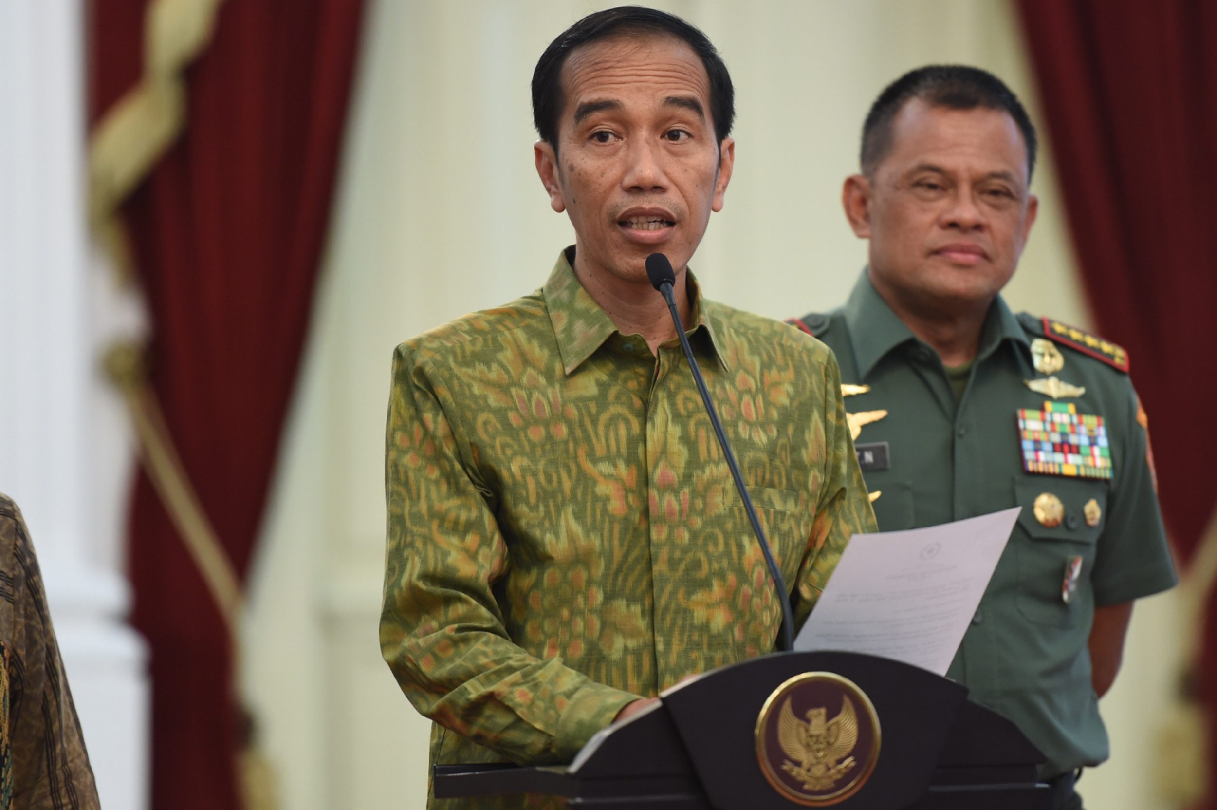 presiden-jokowi-konpers-pembebasan-4-sandera_20160512_145136.jpg
