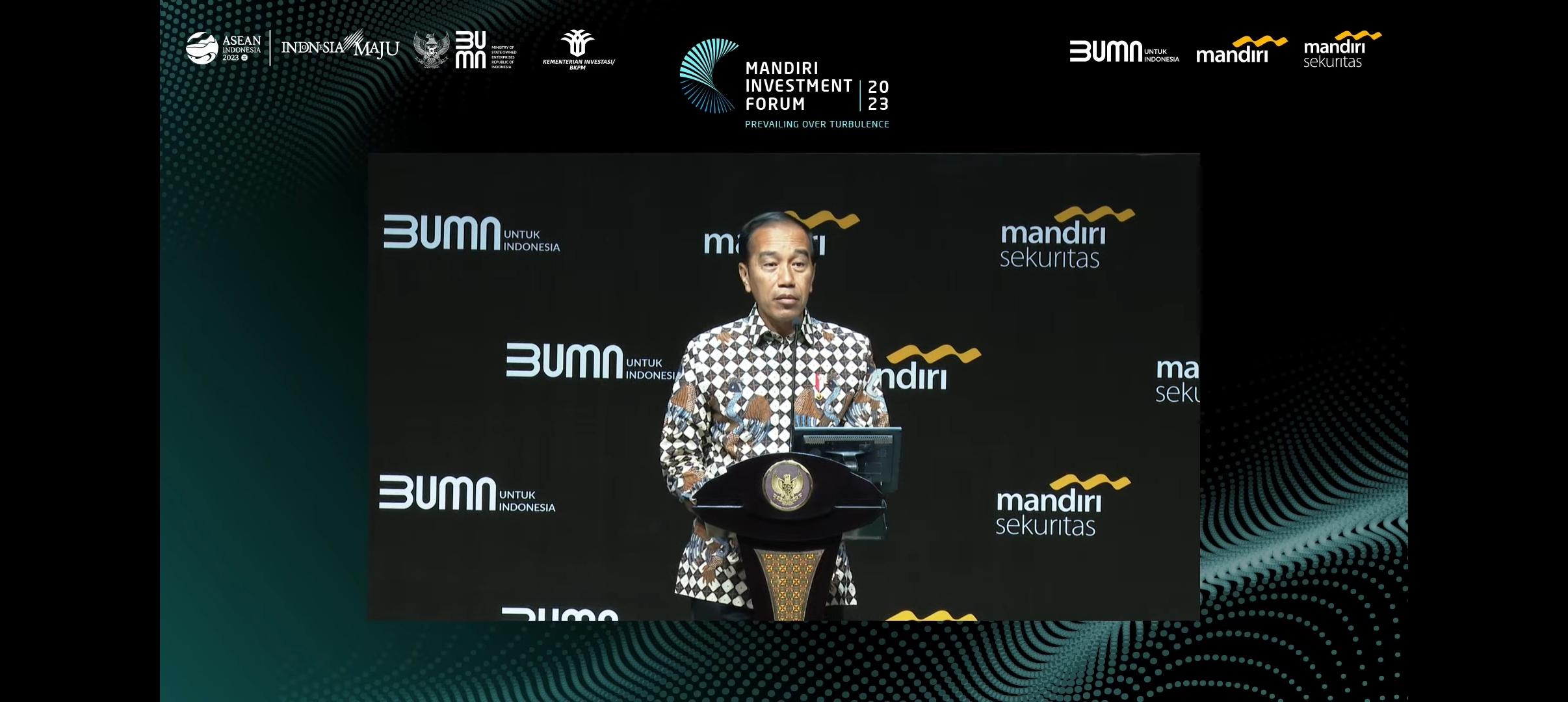 presiden-jokowi-memaparkan-keynote-speech-dalam-acara-mandiri-investment-forum.jpg