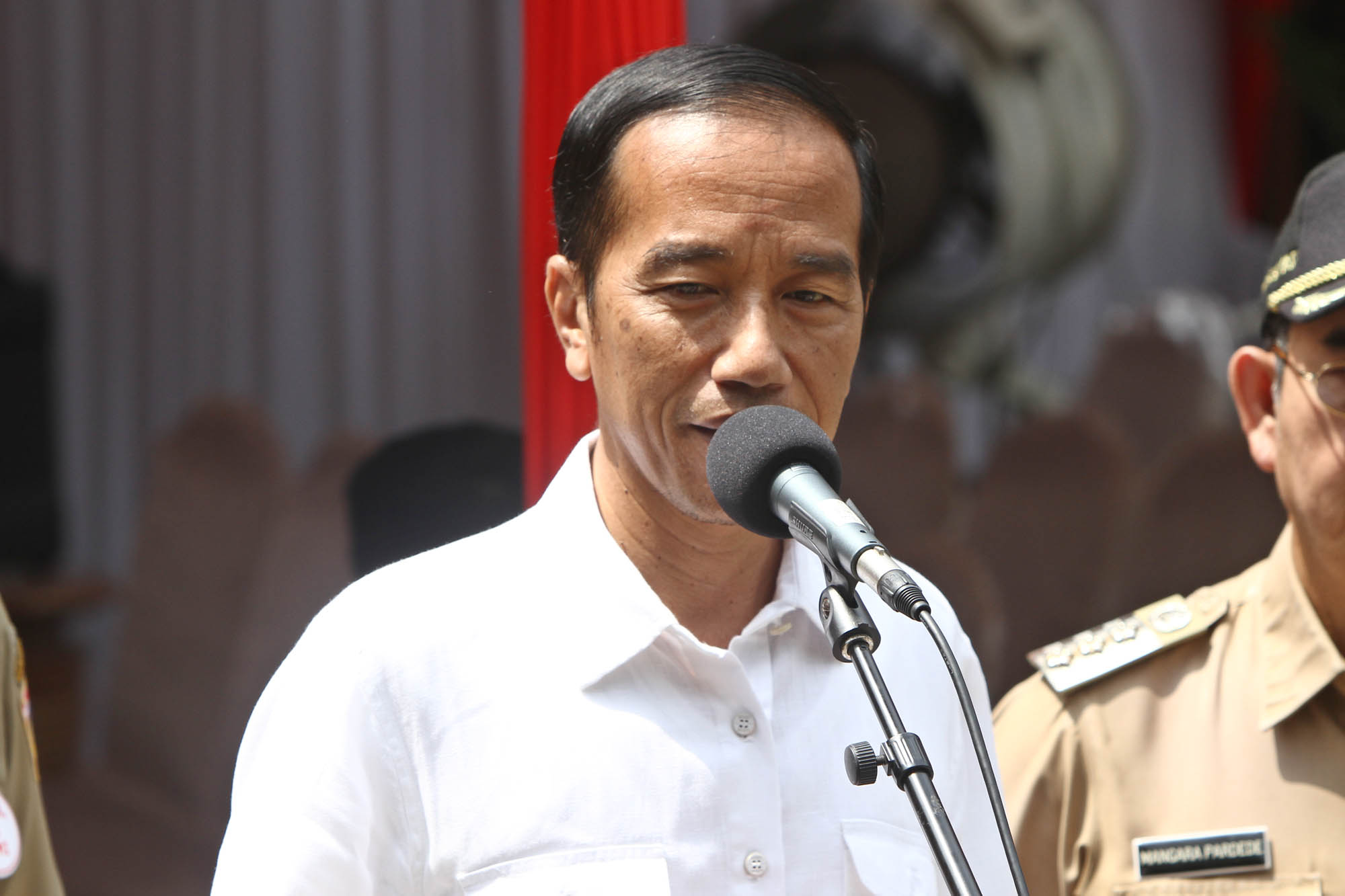 presiden-jokowi-nyoblos-di-tps-04-gambir_20170419_152246.jpg