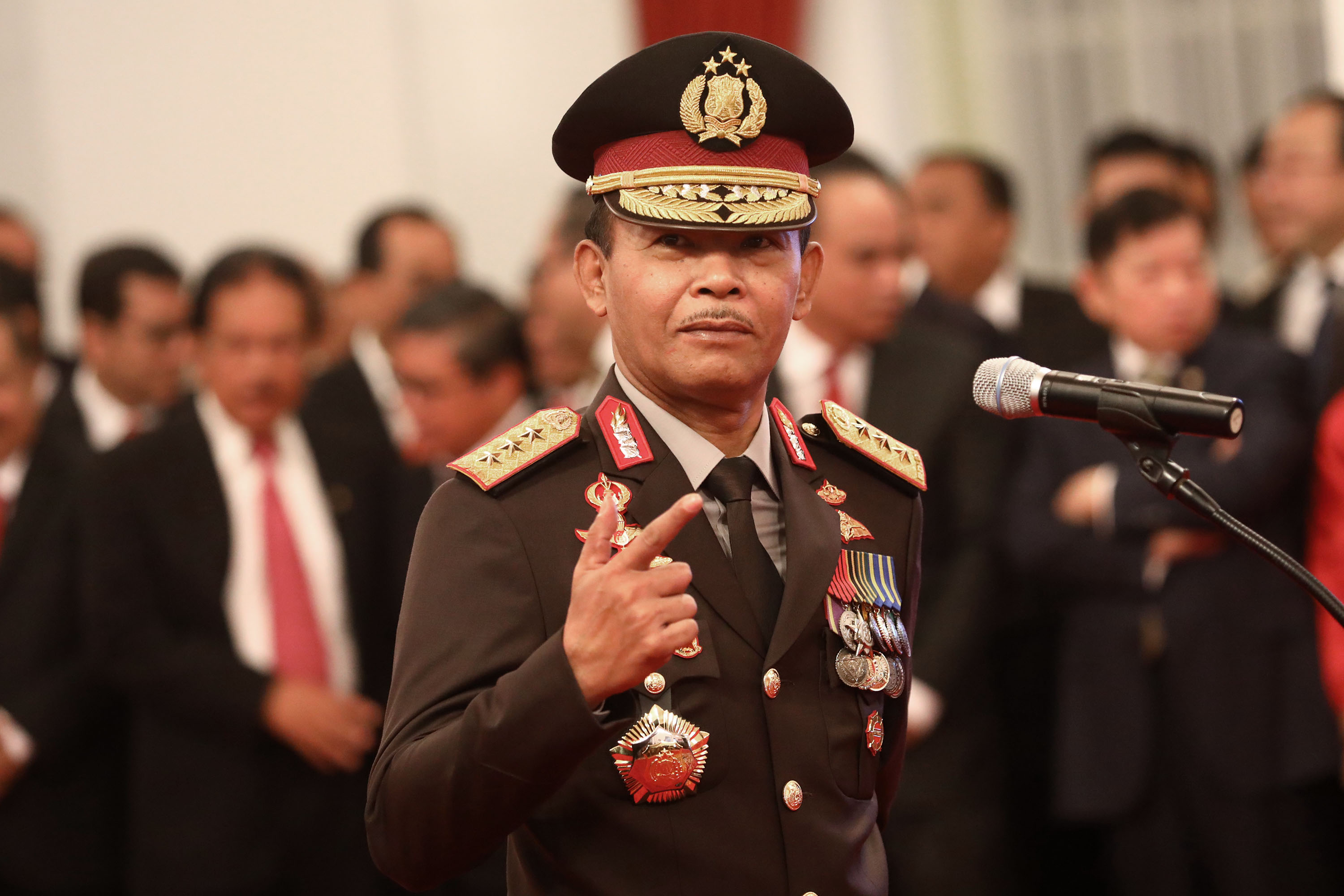 presiden-jokowi-pimpin-pelantikan-kapolri-idham-azis_20191101_172150.jpg
