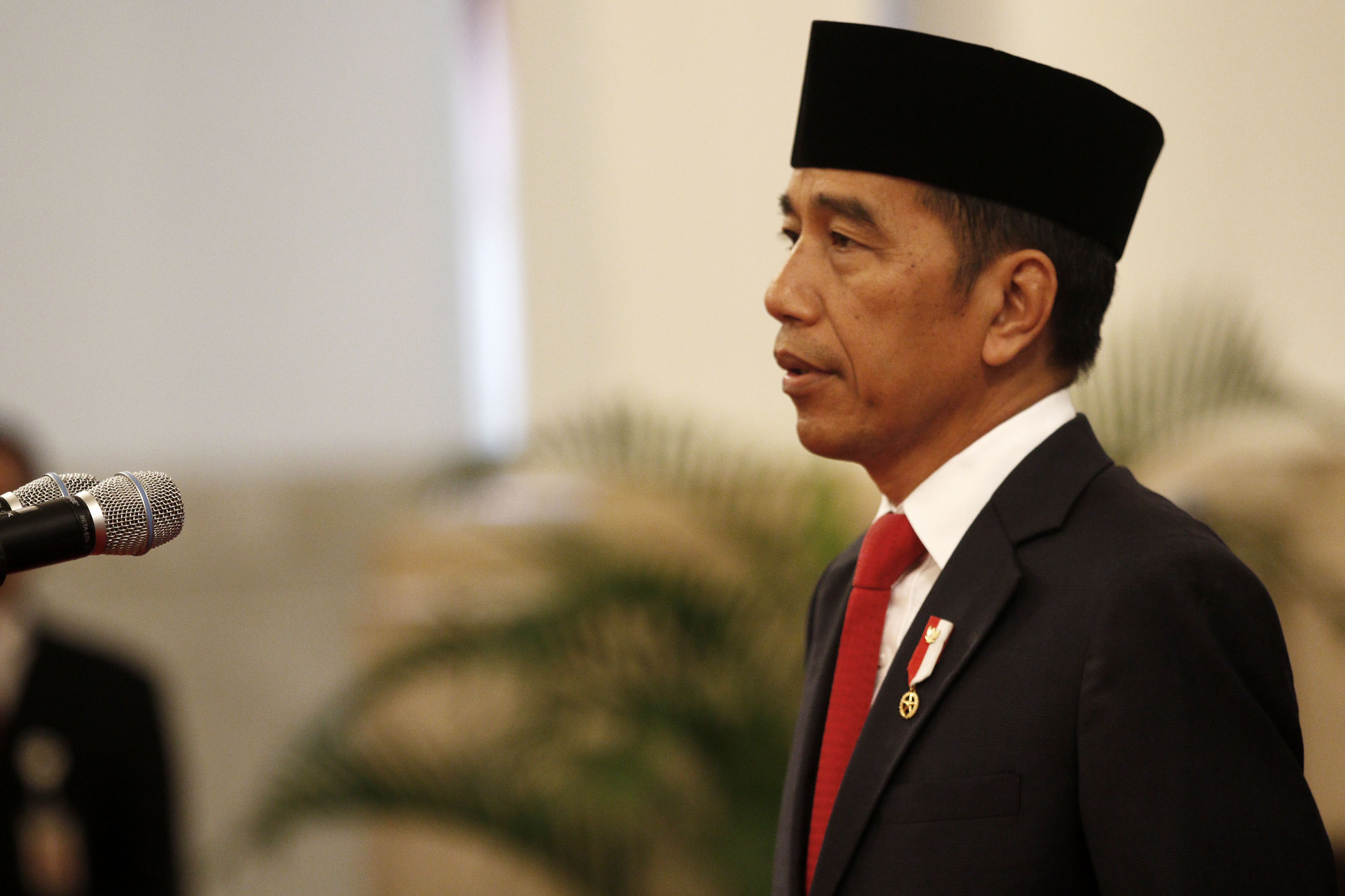 presiden-jokowi-pimpin-pelantikan-kepala-bakamla_20200212_182451.jpg
