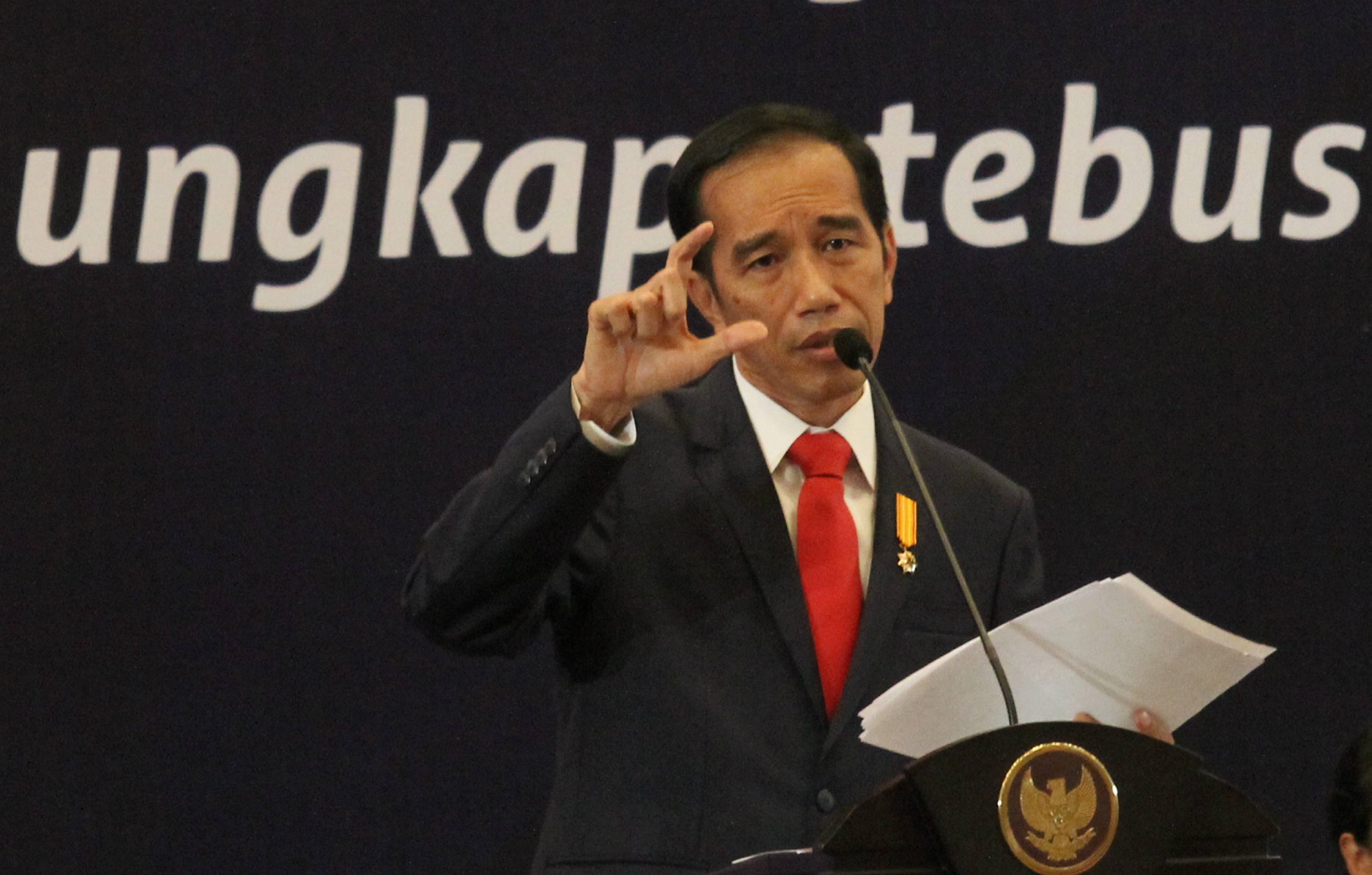 presiden-jokowi-sosialisasikan-amnesti-pajak_20160810_171109.jpg