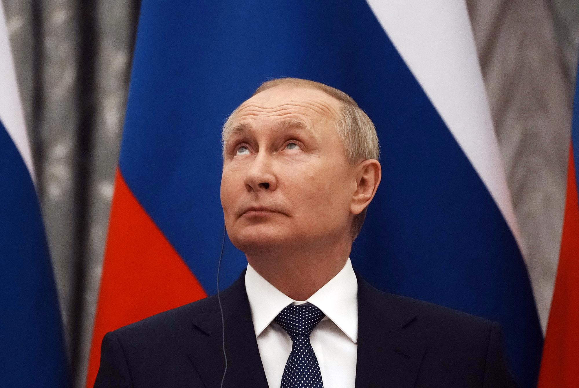 presiden-rusia-vladimir-putin_20220318_234634.jpg