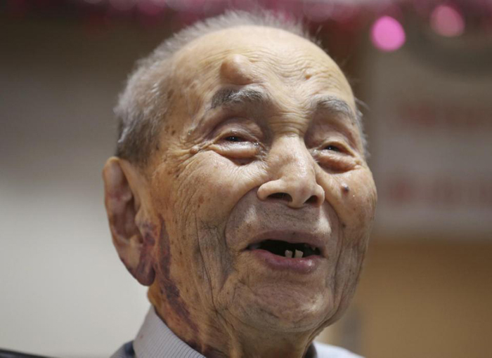 pria-tertua-berusia-112-tahun-yasutaro-koide_20150821_201427.jpg