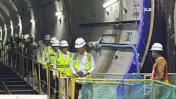 Wapres Gibran Tinjau Proyek MRT Fase 2A: HI-Monas Tersambung 2027