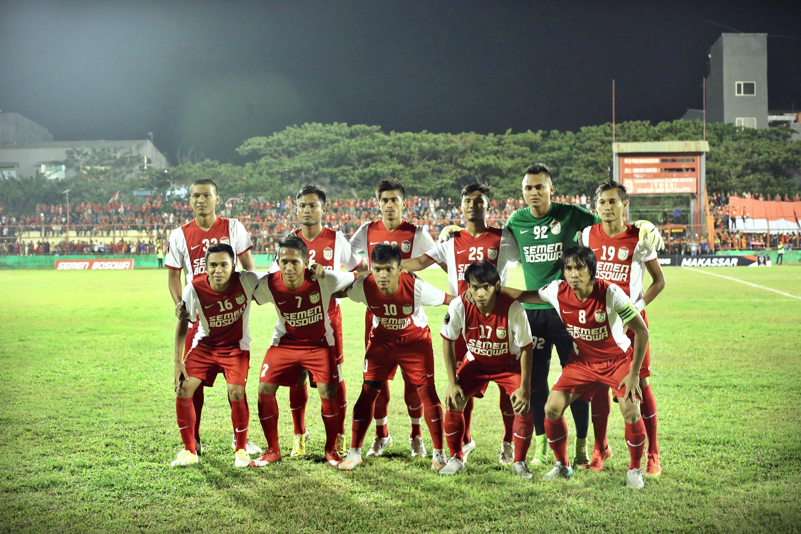 psm-makassar-vs-gresik-united-di-piala-presiden-ri-2015_20150901_155226.jpg