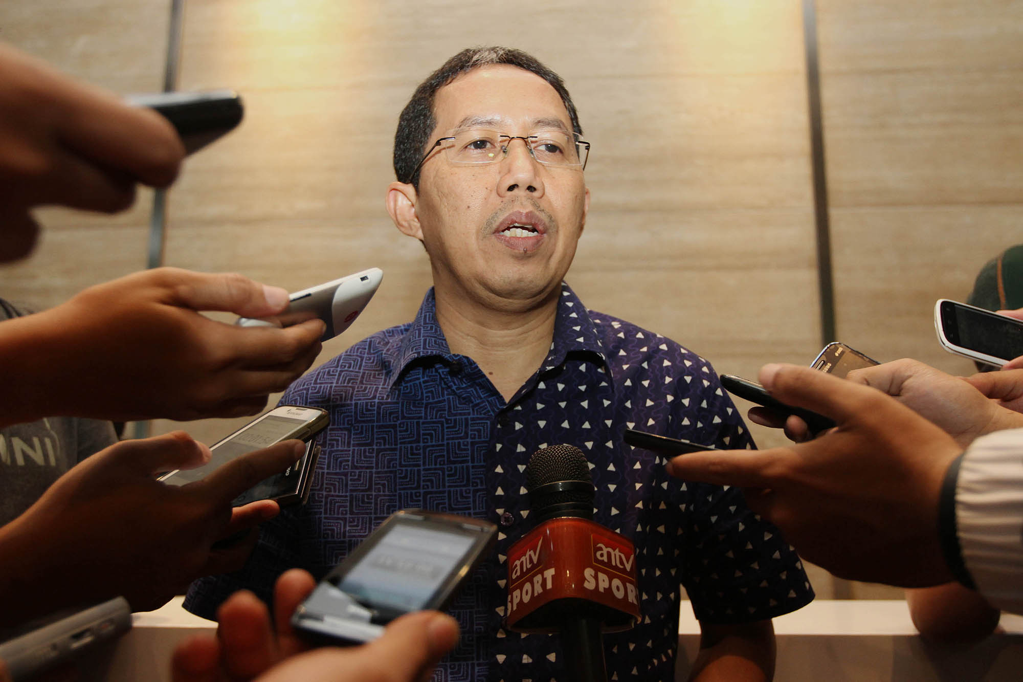 pssi-tunjuk-benny-dollo-pelatih-sementara-timnas_20150227_200155.jpg