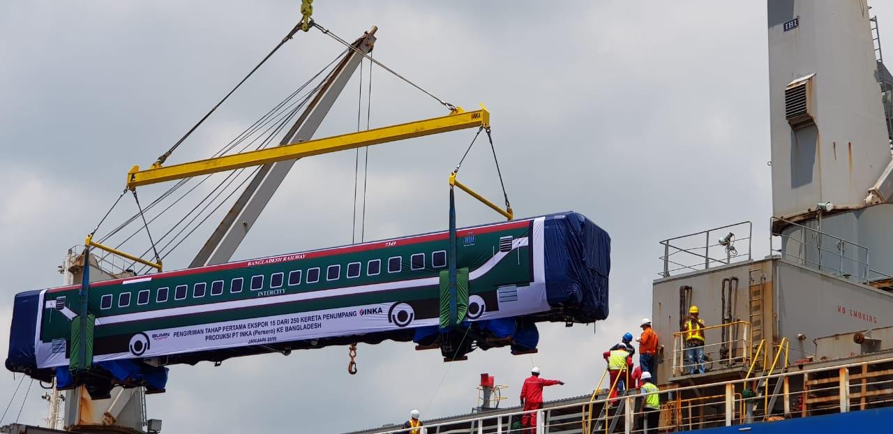 pt-inka-produksi-kereta.jpg