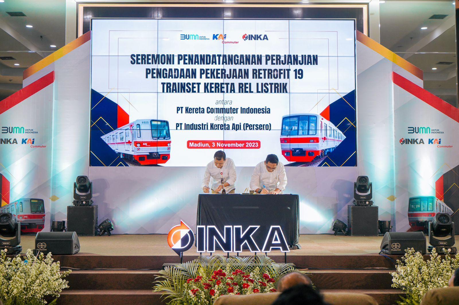 pt-kci-atau-kai-commuter-dan-pt-inka-persero-menandatanga.jpg