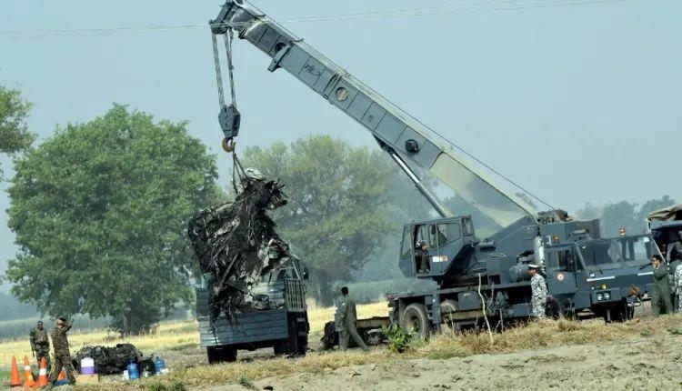 puing-puing-jet-tempur-Rafale-India-yang-ditembak-jatuh-oleh-Pakistan.jpg