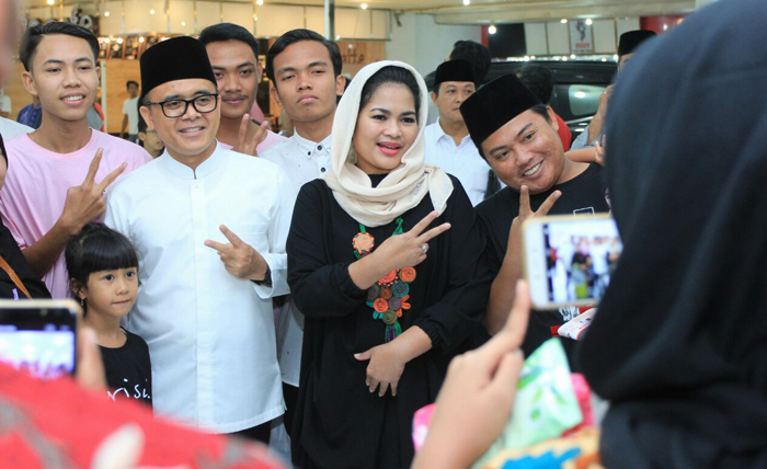 puti-guntur-dan-azwar-anas_20180603_104134.jpg