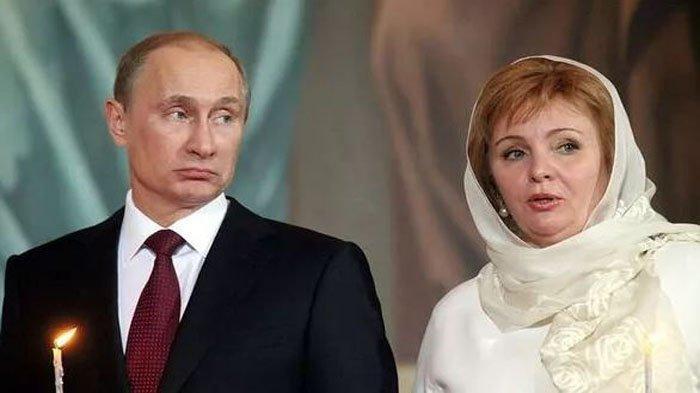 putin-dan-mantan-istri1233.jpg