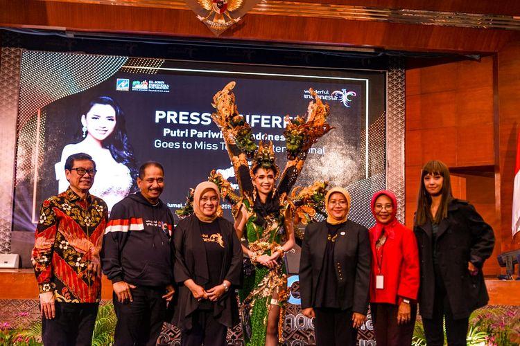 putri-pariwisata-indonesia-2018-gabriella-patricia-mandolang-ajang-pemilihan-miss-tourism-2019.jpg