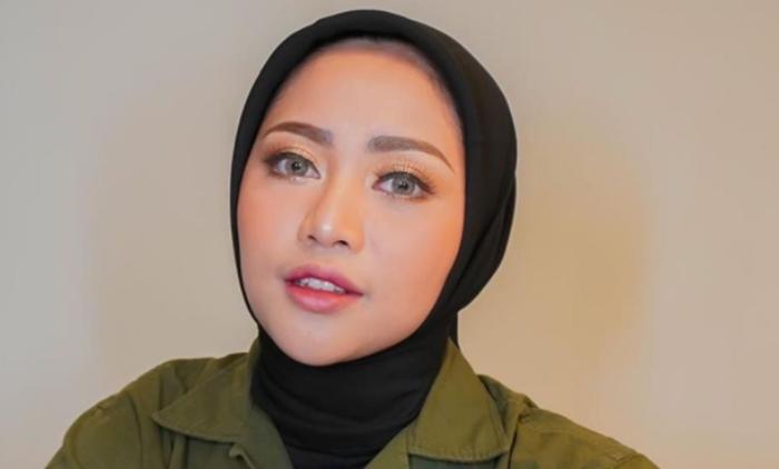 rachel-vennya-liburan-ke-sumba.jpg