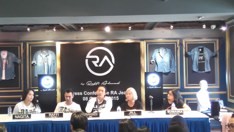 raffi-ahmad-jeans-asasa_20151008_150120.jpg