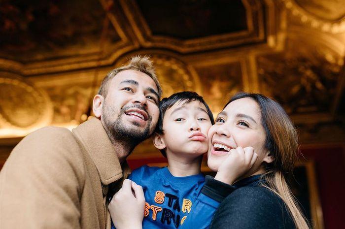 raffi-ahmad-tak-ragu-rogoh-kocek-belasan-juta-untuk-makan-siang-di-swiss.jpg