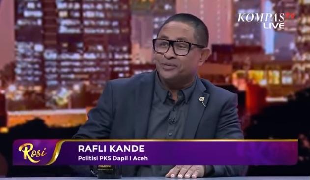 rafli-kandekl.jpg