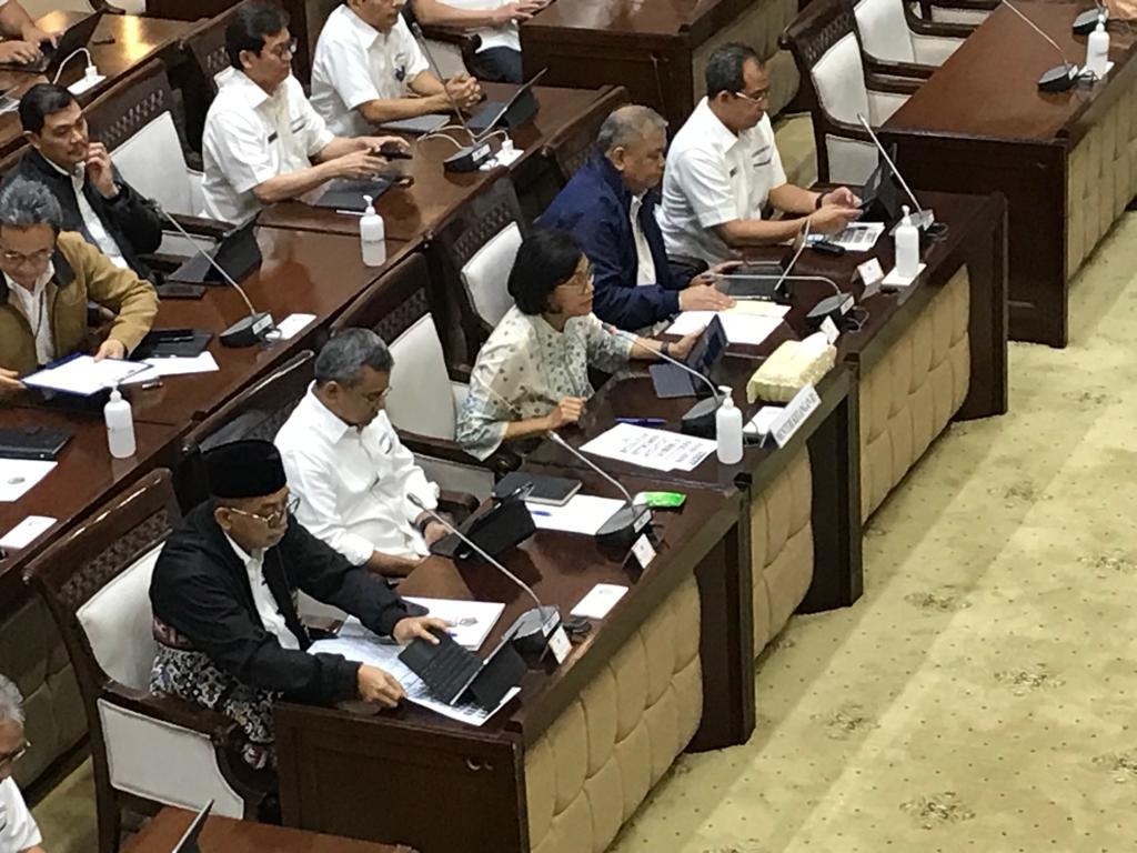 raker-komisi-xi-dpr-dengan-sri-mulyani_.jpg