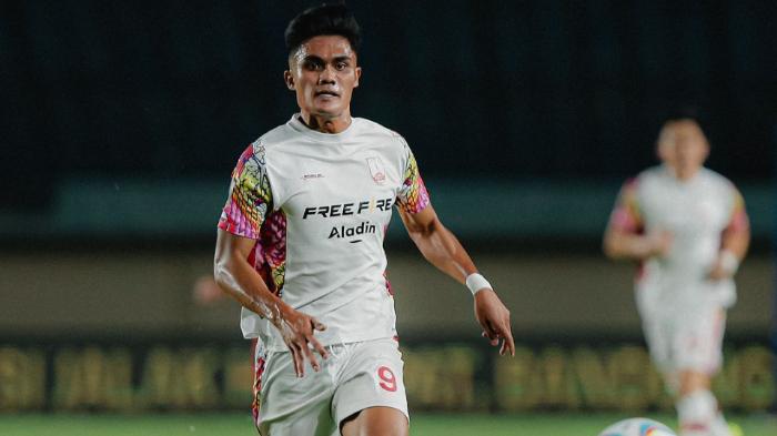 ramadhan-sananta-persis-saat-mengejar-bola-di-piala-presiden-2024.jpg