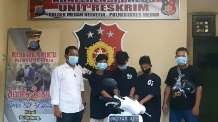rampok-di-medan-modus-lempar-batu.jpg
