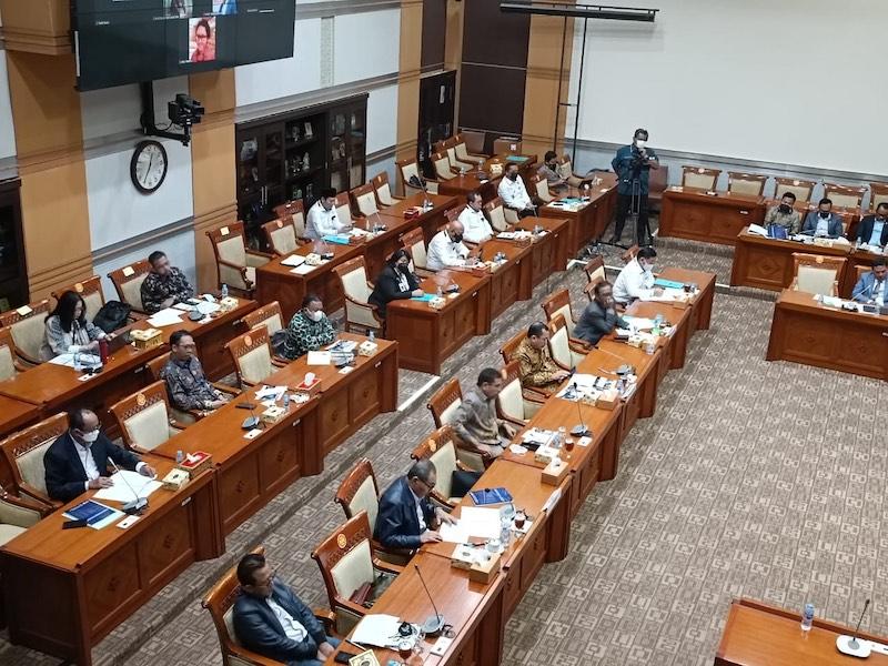 rapat-komisi-iii-dpr-kompolnas-komnas-ham-dan-lpsk-nih3.jpg