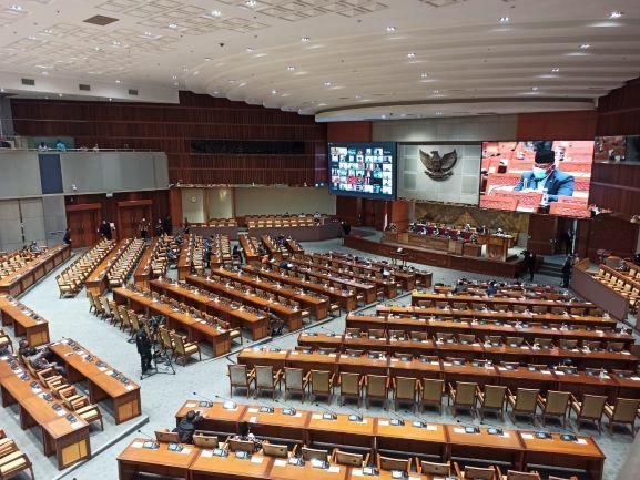 rapat-paripurna-22.jpg