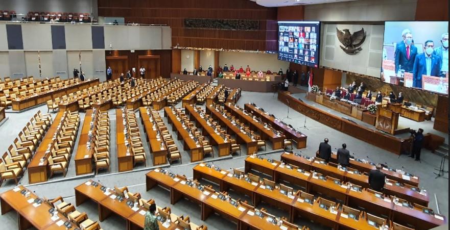rapat-paripurna-dpr-ri-selasa-7122021.jpg